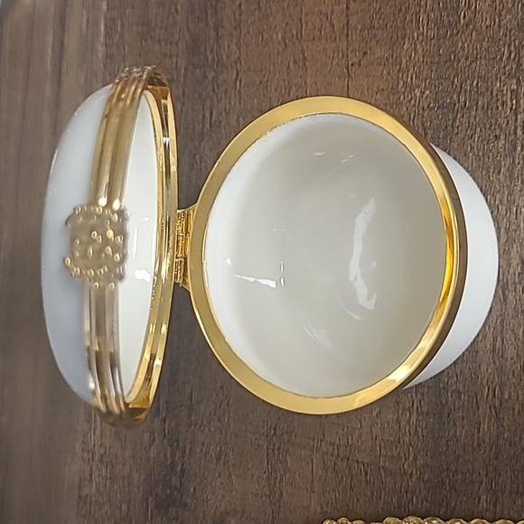 VINTAGE Lenox Porcelain Trinket Box - Picture 2 of 4